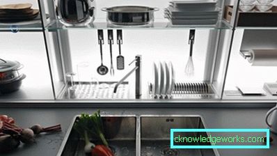 Кухињски прибор на шинама и прикључцима Кухињски прибор на шинама и прикључцима