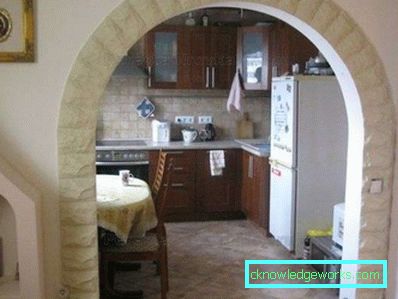 Унутрашњи дизајн лука сухозида у кухињи фотографија