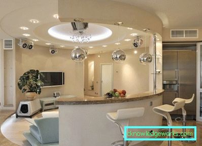 Кухињски дизајн са баром Кухињски дизајн са баром