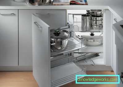 Кухињски под Кухињски под