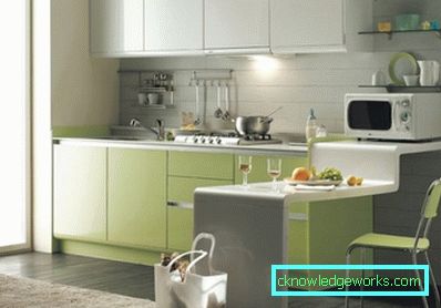 Мали столови за малу кухињу Мали столови за малу кухињу