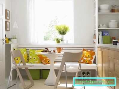 Мали кухињски стол Мали кухињски стол