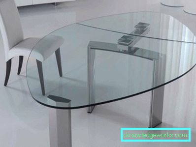 Овални стаклени кухињски столови Овални стаклени кухињски столови