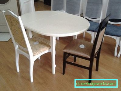 Клизни кухињски стол Клизни кухињски стол