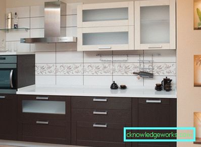 Кухињски ормарић с ладицама Кухињски ормарић с ладицама