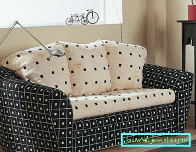 Ужа кухиња у кухињи са креветом Ужа кухиња у кухињи са креветом