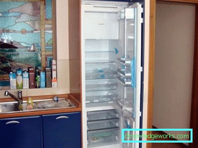 Уграђени једнокоморни хладњак Уграђени једнокоморни хладњак